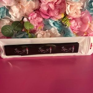 THE KYM K LACE MELTING ELASTIC BAND